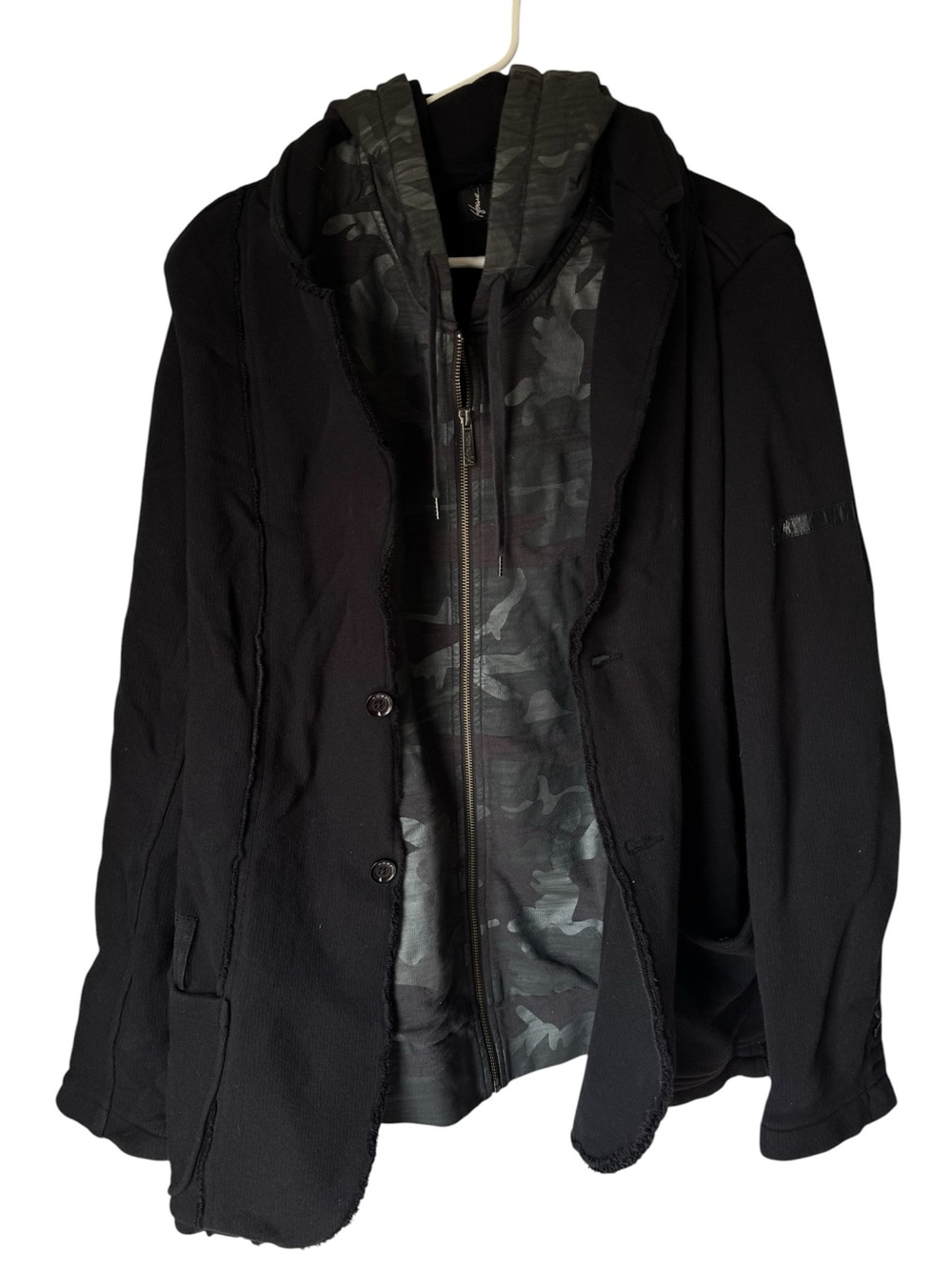 Retro Howe High End Black Jacket with Integrated Camouflage Zip Hoodie Men’s XXL